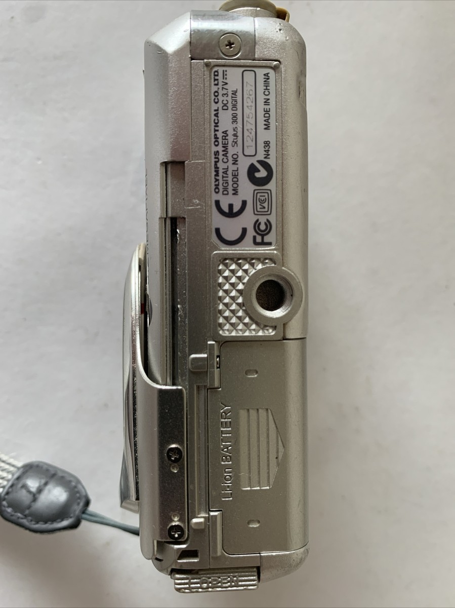 OA機器 OLYMPUS P-300 Olympus Stylus 300 3.2 MP Digital Camera