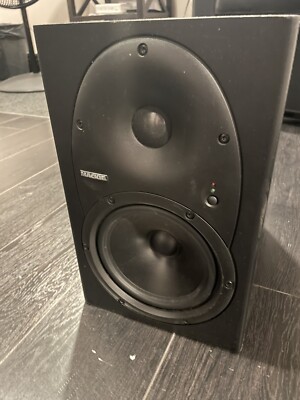 Mackie HR624 High Resolution Studio Monitor AS IS/ Parts Mackie HR624 High Resolution Studio Monitor AS IS/ Parts