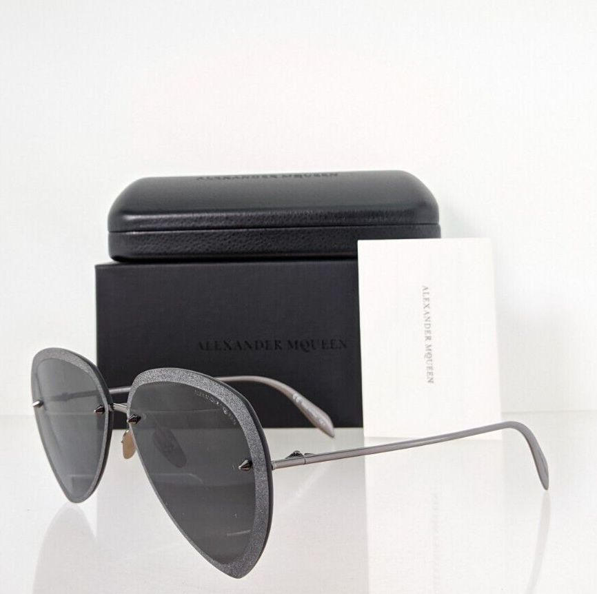 Brand New Authentic Alexander McQueen Sunglasses AM0120SA  display picture 3