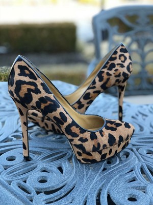 nine west leopard pumps