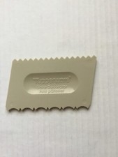 Original Vintage Tupperware Double Sided Cake Decorator Gadget 1558 Made In USA