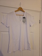 Armani Exchange Women’s White T-Shirt – Size M – V-Neck – New with Tags
