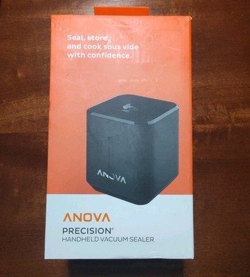 New Anova Precision Handheld Vacuum Sealer Kit w/ 10 Bags
