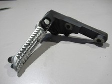 Platine repose-pied avant gauche (Triumph - Speed Triple 1050 2011 - 2016)