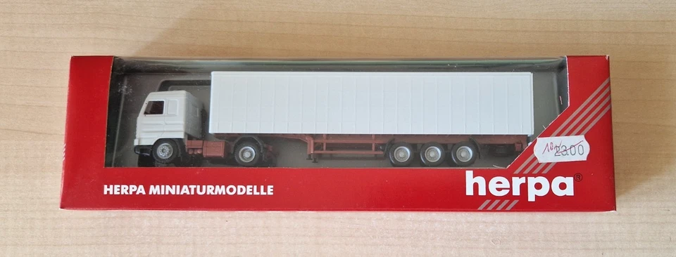 Herpa 142878 SCANIA 143M 500 Streamline autoarticolato neutro bianco 1:87 - Immagine 3 di 3