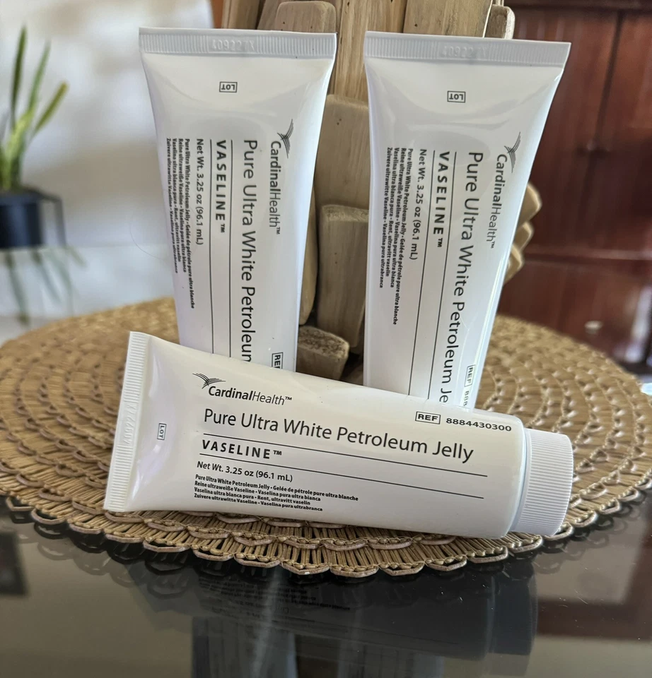 Jalea de petróleo ultra blanca pura CardinalHealth, 3,25 oz (paquete de 3) Foto 2 de 2