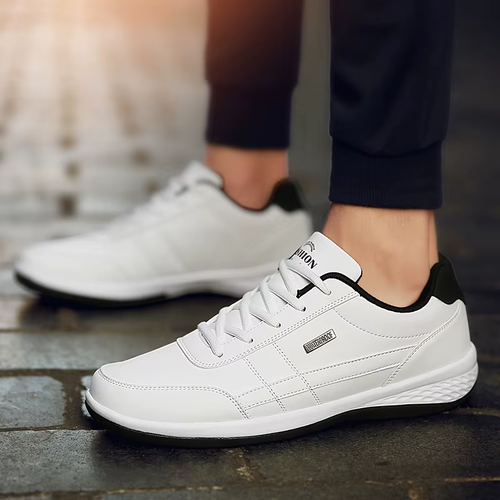 New Men's Casual Sports Shoes Fashion Men's Shoes Comfortable Outdoor Bum Shoes