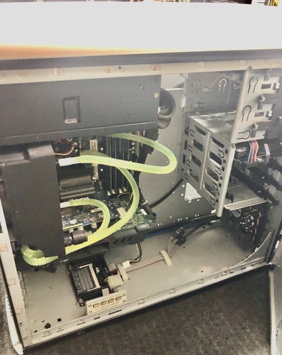 Alienware Corp. Area 51 7500-R5 PC-50 4544A - Zdjęcie 10 z 13