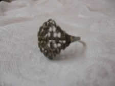Vintage 925 Sterling silver Ring with lacy filigree