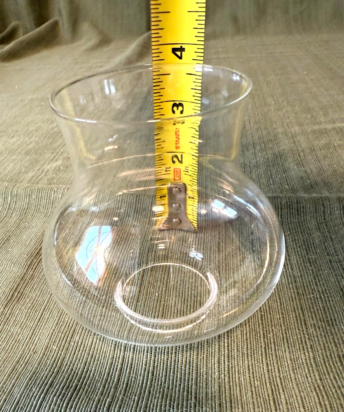 Clear Short Bulge Hurricane Chimney Replacement Lamp Globe Glass 2 1/2" Fitter