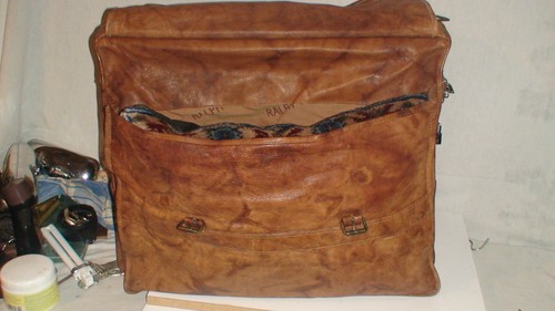RALPH LAUREN VINTAGE MINT ALL LEATHER DISTRESSED POLO GARMENT BAG - Picture 9 of 12