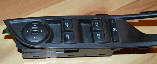 Ford Focus 2012-18 OEM MAESTRO INTERRUPTOR DE VENTANA ELÉCTRICA CONTROL BISEL LATERAL DEL CONDUCTOR - Imagen 2 de 4