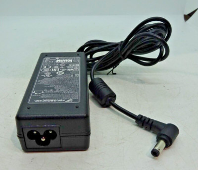 FSP GROUP AC ADAPTER MODEL: FSP065-REBN2 19V  3,42A #NT3920