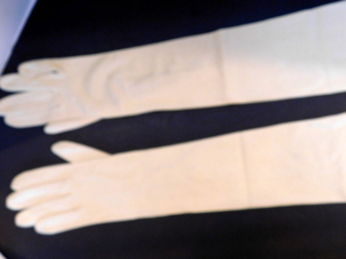 ladies cotton dress gloves Vintage White Cotton Dress Gloves Hand Sewn Double Woven Made in Japan  Embroidered Dot Gloves Size 6 Mid Century Ladies Gloves Wedding Tea