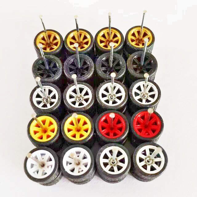 10 Sets 6 Color 7 Spoke Rims Mix & 11mm Real Riders Rubber Tires For ...