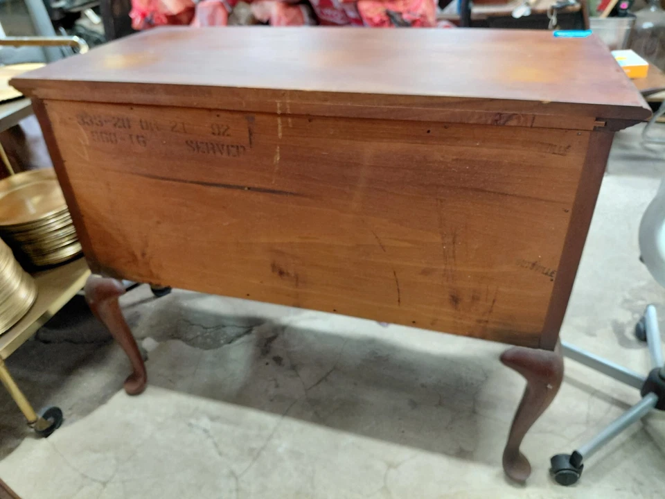 Lowboy Dresser Queen Anne Style Solid Cherry by Thomasville - Image 2 of 4