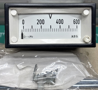 AEG 0-600 Volt Panel Volt Meter Voltmeter DPR72S, 2110163350, 143595/008, ALB622