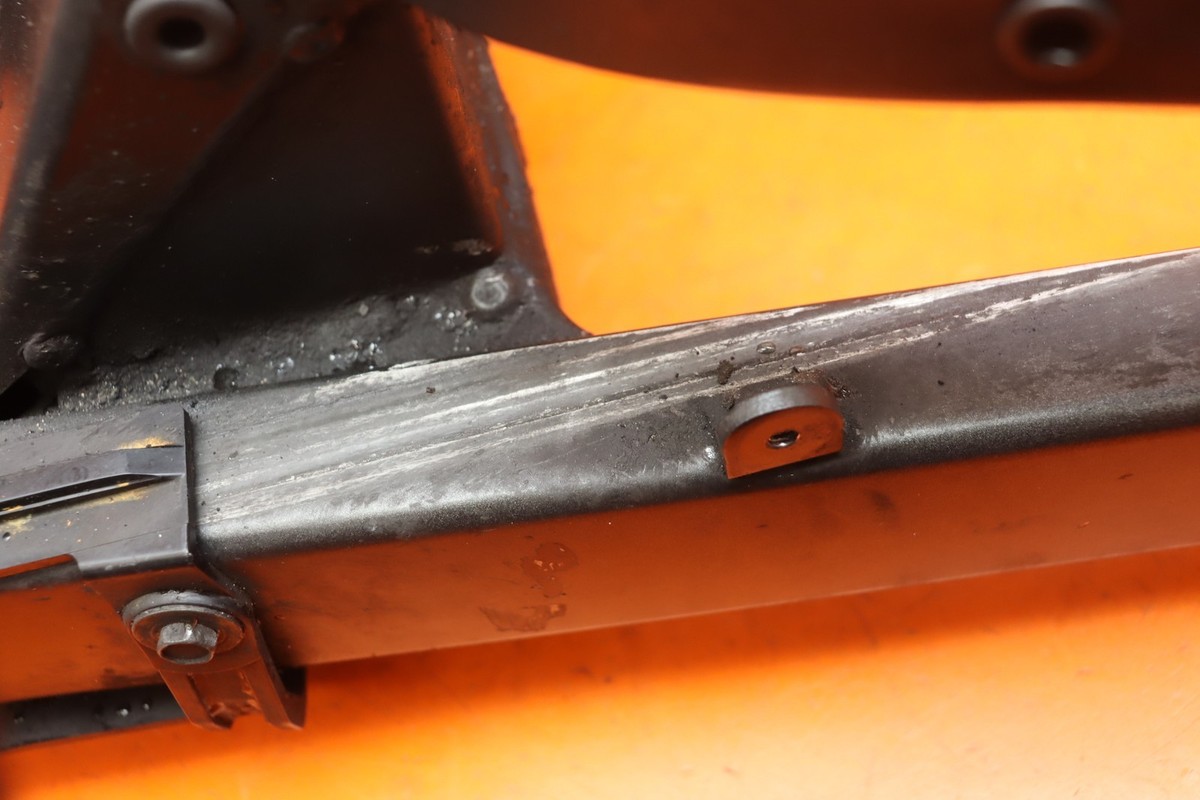 2004 Kawasaki Ninja Zx10 ZX 10 Zx10r Swingarm Rear Suspension