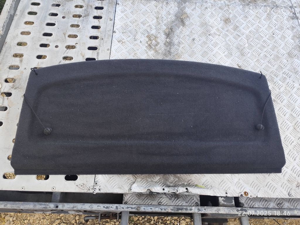 APL Cappelliera Volkswagen Golf V 2004 3D KKE8896