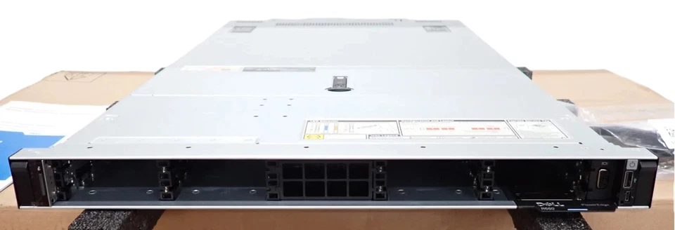 NEW Dell PowerEdge R660 2x 4/5th Gen Scalable CPU 32-DIMM 8-Bay CTO 1U Server - Image 2 of 4
