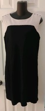 Perfect for Fall Classic White House Black Market Shift Dress Size 10