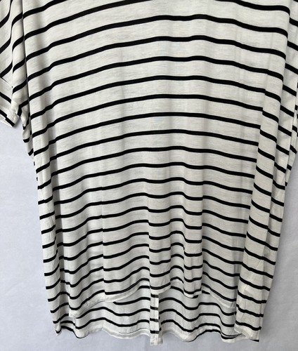 BNWT Women’s Size Uk 20 SOUTH Black / White Stripe Short Sleeve Top - Picture 4 of 6