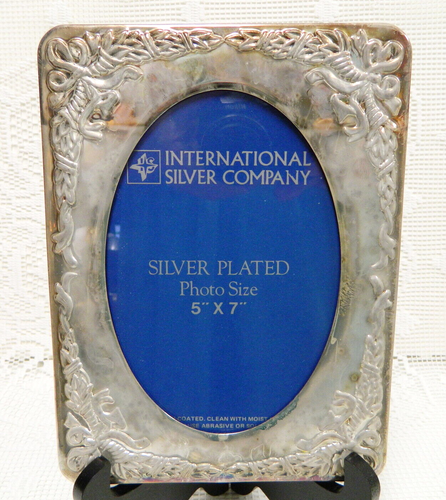 VTG International Silver PLATED Photo Album w/ 5 x 7 FRAME COVER New Old Stock - Picture 2 of 10