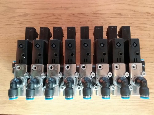 Festo CPE18-3/2-PRS-3/8-8 Verteiler mit 8 Magnetventilen CPE18-M1H-3GL-1/4 - Bild 4 von 5
