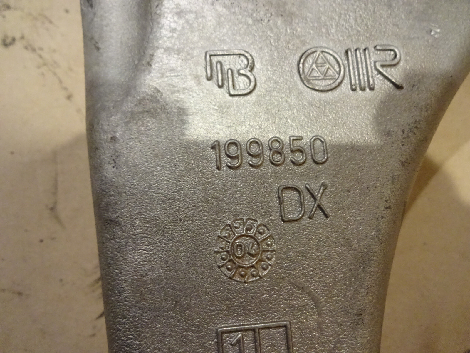  Maserati Quattroporte - RH Motor Mount Arm - P/N 199850