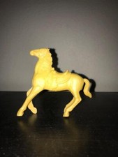 Tim-Mee Western Horse Bracing. Series 4 1957-1975. Butterscotch Plastic 60mm