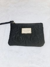 Betsey Johnson Small Black Quilted Roses Make Up Bag Coin Purse Satin Inside