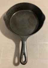 🔥Chicago Hardware Foundry CHF Cast Iron Skillet #5 Diamond Logo Double Spout 🔥