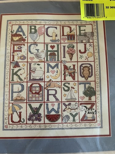 J&P Coats A to Z Sampler Stamped Cross Stitch Kit 23010 NEW - Picture 3 of 5