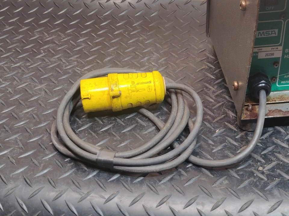 MSA TURBO FLO Air Blower Pump Breathing Apparatus Mask BA Gas Wask Fan - VAT INC - Image 2 of 4