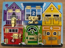 Melissa  Doug 3785 Latches Board