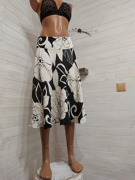 Women Phase Eight Skirt Black 38 / M / 46