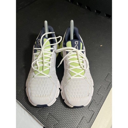 On Cloudflyer Il Glacier Green bequeme Laufschuhe Damen Sneaker Größe 7 " - Bild 2 von 8