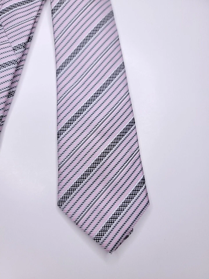 Corbata formal Jones New York para hombre 57"Lx3"W rosa/gris Foto 2 de 4