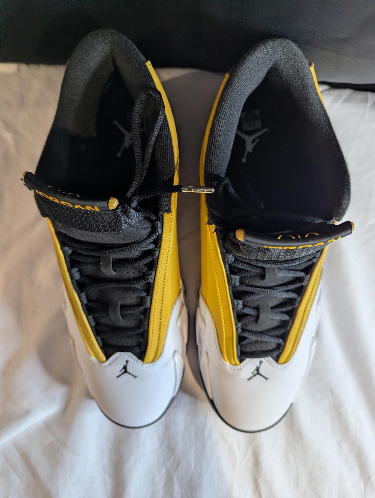 Jordan 14 Retro "Light Ginger" Size 13 Used VGC w/ Box 487471-701 Yellow/White
