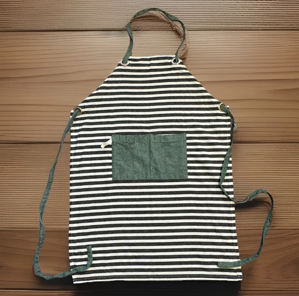 Delantal HEARTH & HAND Magnolia Unisex Adulto Lona Algodón Marfil Negro Verde Rayas Foto 2 de 4