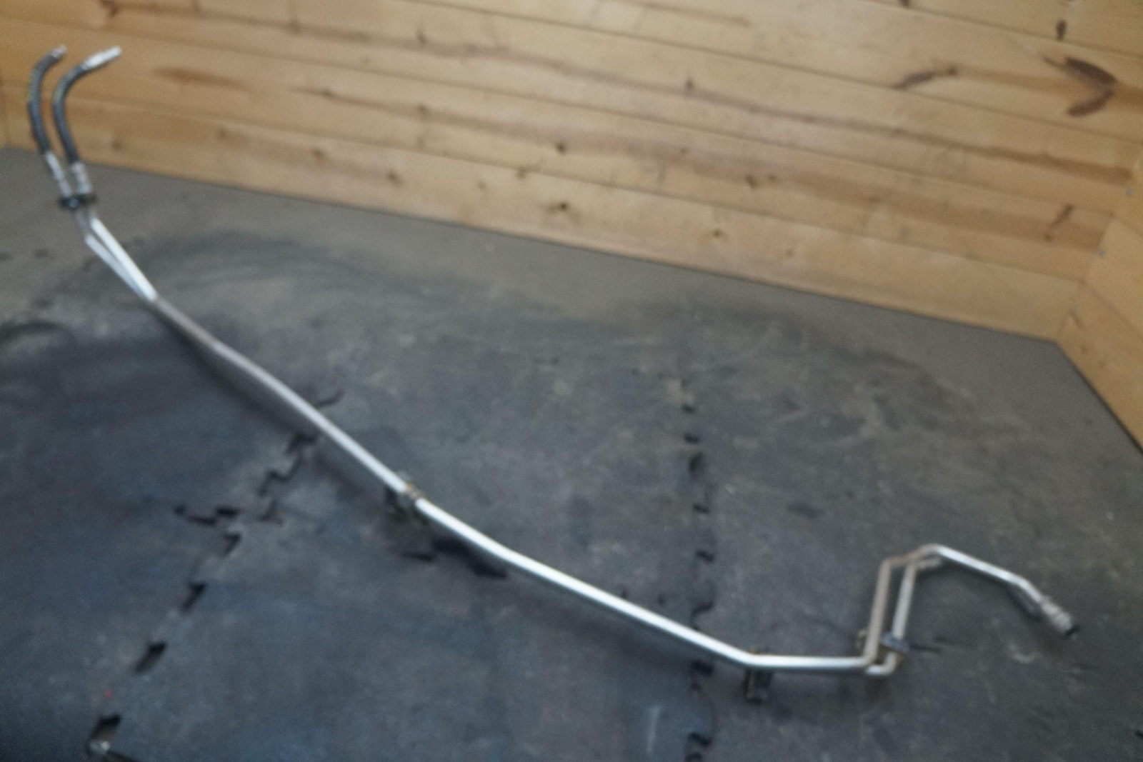 Oil Exchanger Delivery Return Pipe Line 258092 258091 OEM Ferrari California 10
