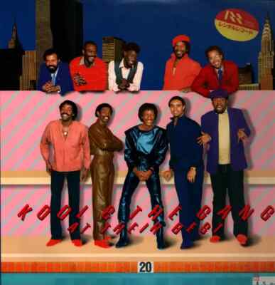 LP Kool & The Gang At Their Best + INSERT JAPAN NEAR MINT De-Lite Records