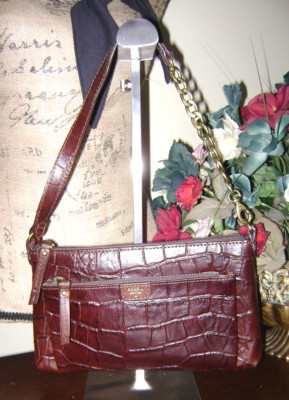 Fossil ''Mimi'' NWOT Dark Brown Croco Embs Leather Shoulder Bag with Chain Strap