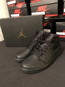 jordan 1 triple black 2020