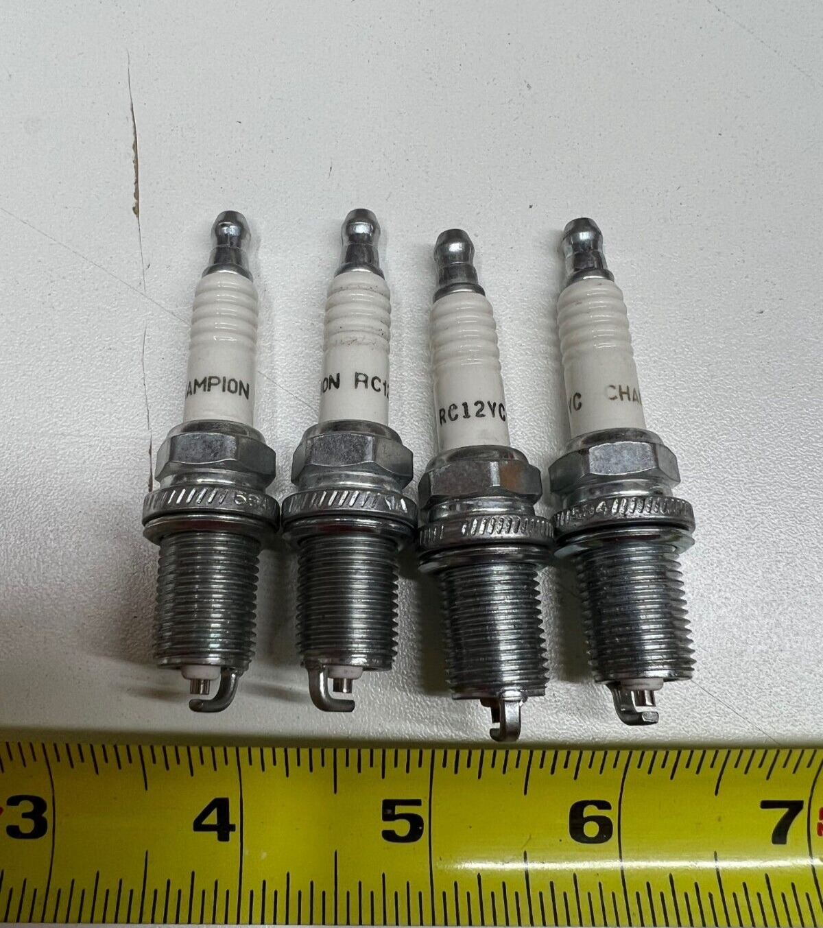 4x Champion 71 Racing Spark Plugs RC12YC No Package Gap Check Gasket Seat NeW