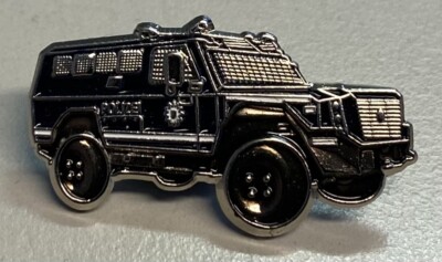 3D PIN Abzeichen Polizei Survivor Sonderwagen SW5