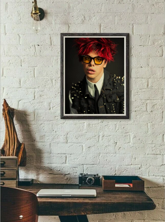 Yungblud wall online tapestry