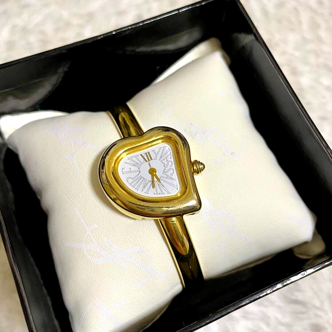 Yves Saint Laurent YSL 40th Heart Shaped Gold Watch Quartz Yves Saint Laurent YSL 40th Heart Shaped Gold Watch Quartz