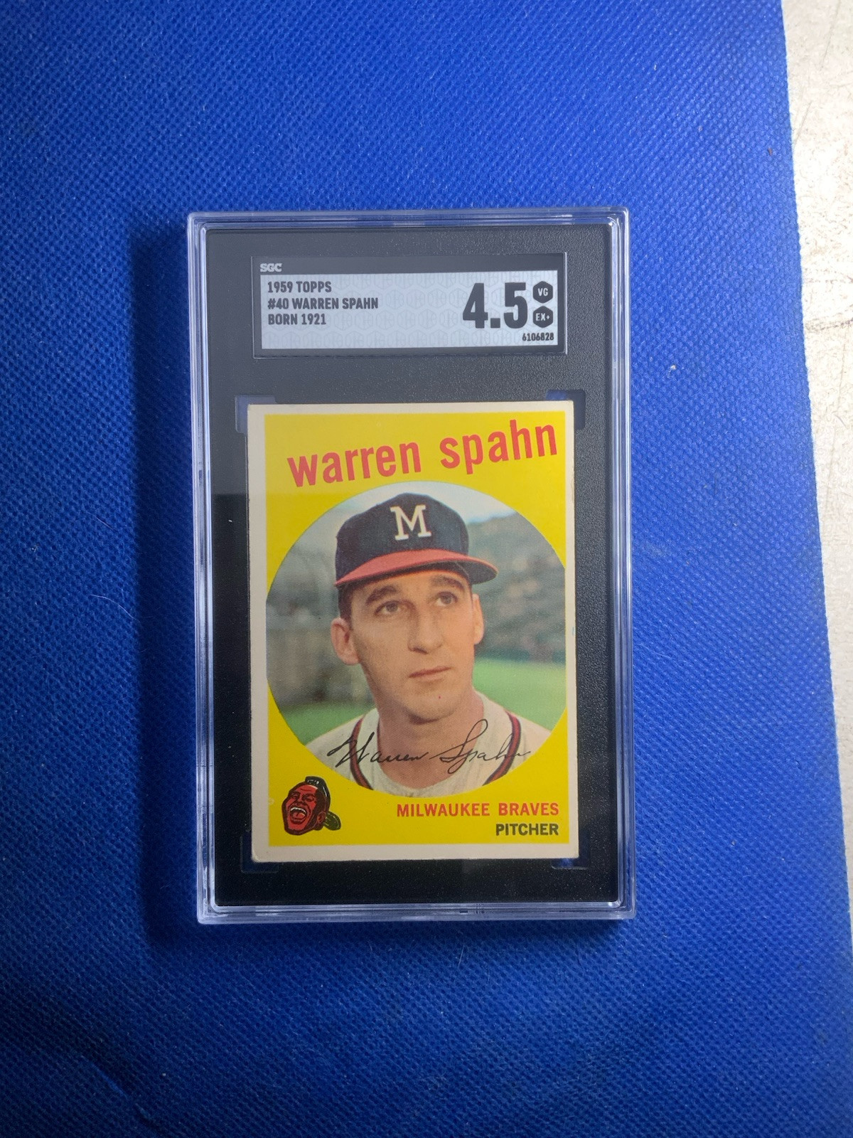 1959 Topps #40 Warren Spahn COR Correct Born 1921 Braves HOF SGC 4.5