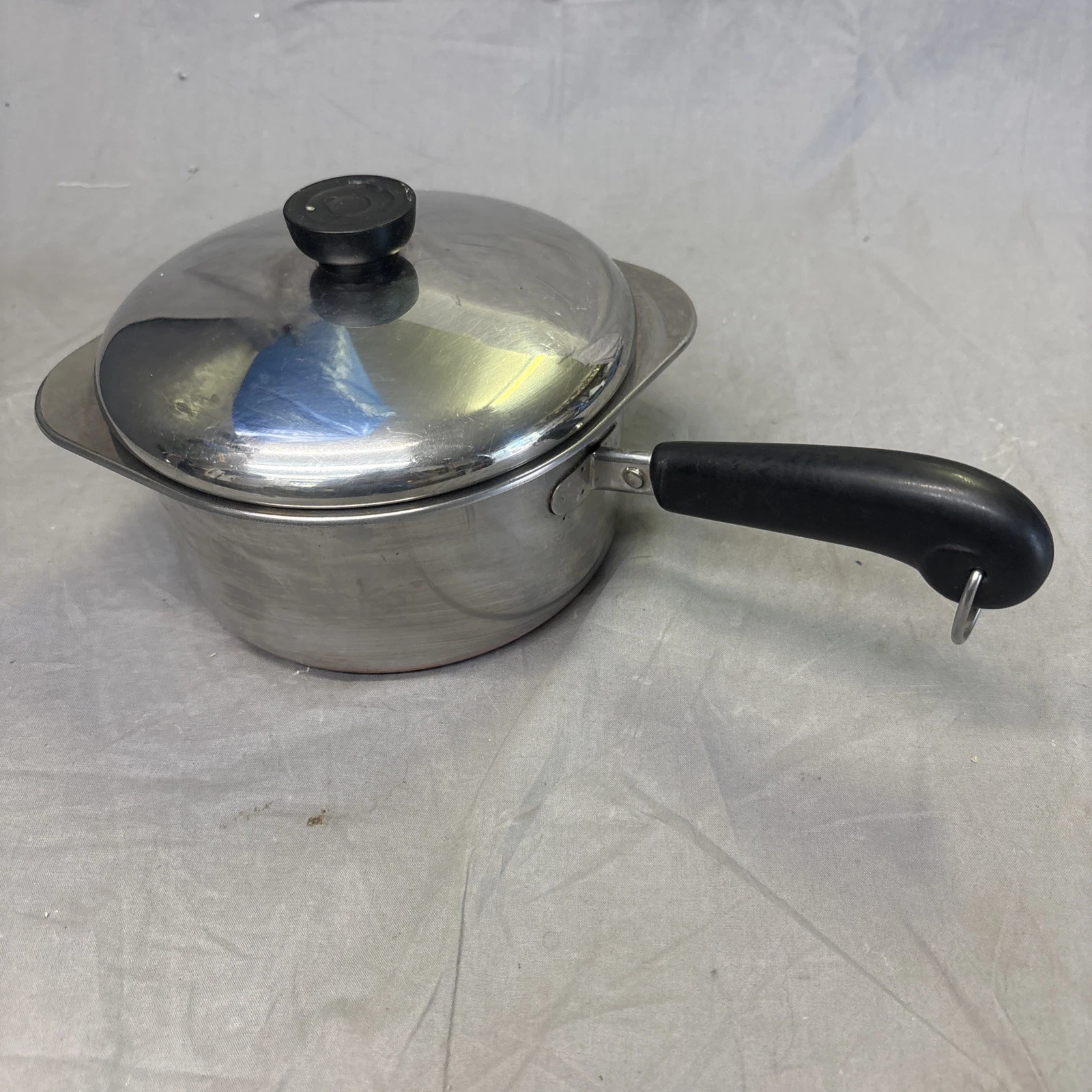 Revere Ware 2 Qt Sauce Pot W/ Lid And Handle Includes Steamer Pan